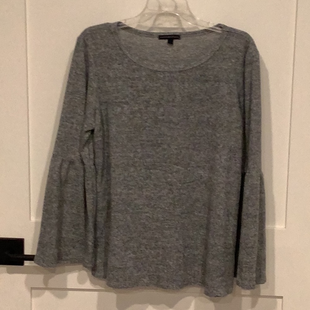 Signature Studio sweater with puffy sleeves size XL